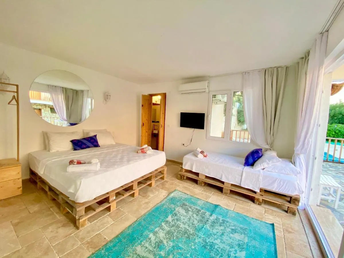 Alacati Barbarossa Hotel Çeşme 3*,